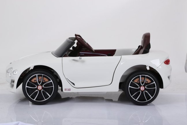 Dětské elektrické auto Bentley EXP 12 bílá